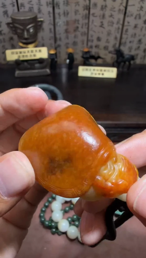 未镶嵌和田玉挂件和田玉