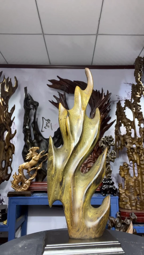 金丝楠木雕款为*谁金丝楠木工艺品摆件