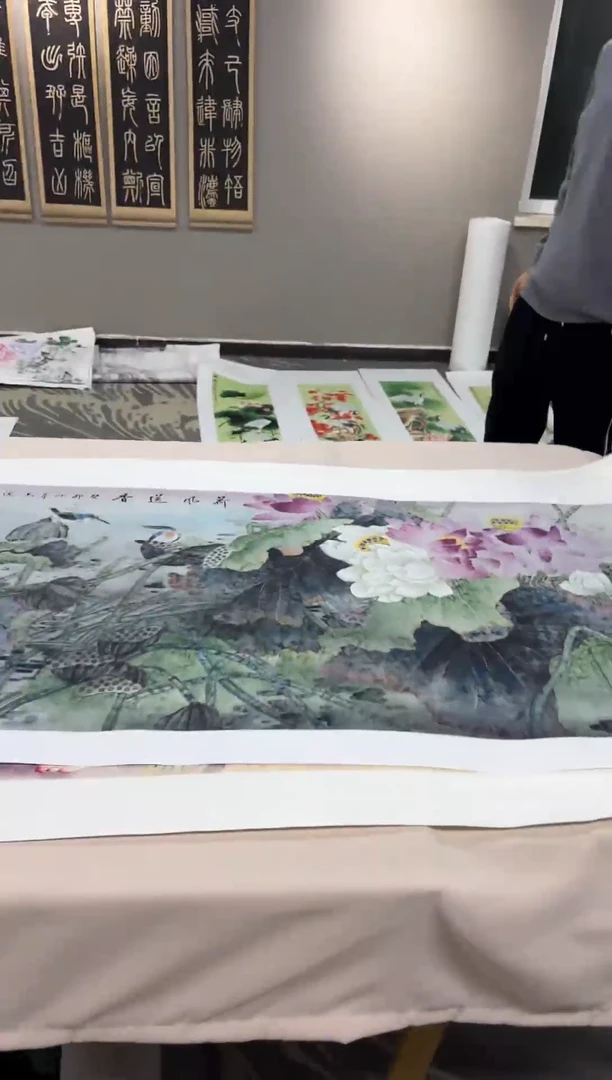 国画国画艺禾美术馆精选--- 横幅荷花