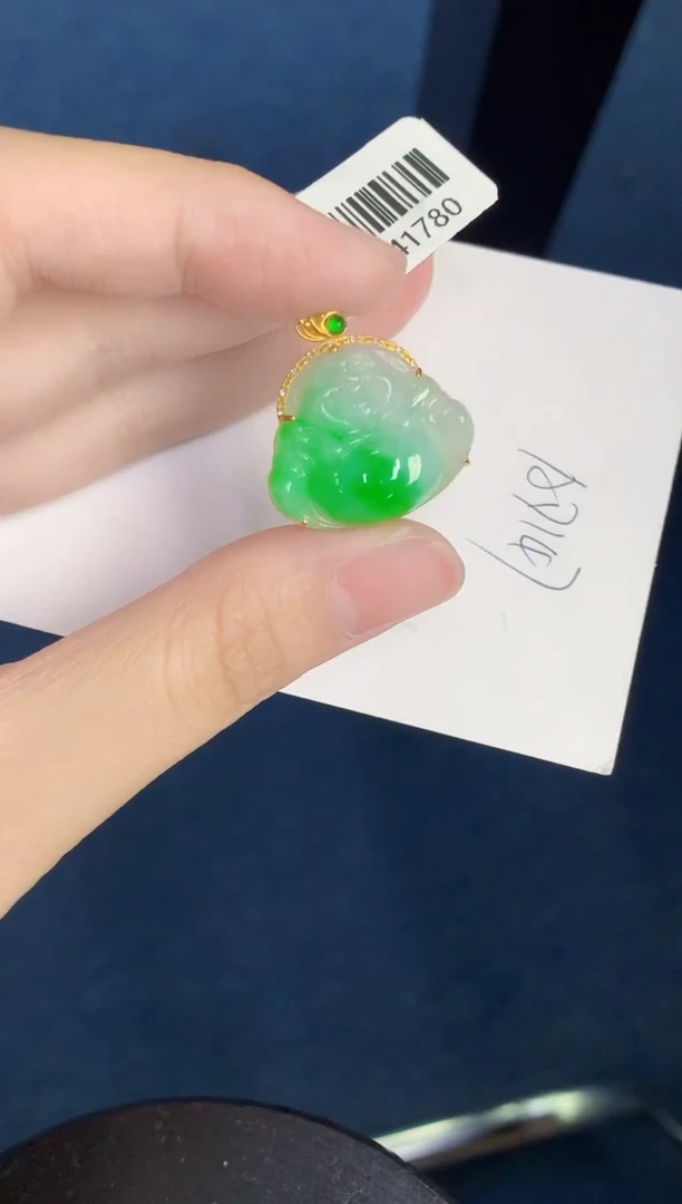 翡翠18K金镶嵌颈饰天然翡翠緬甸A貨