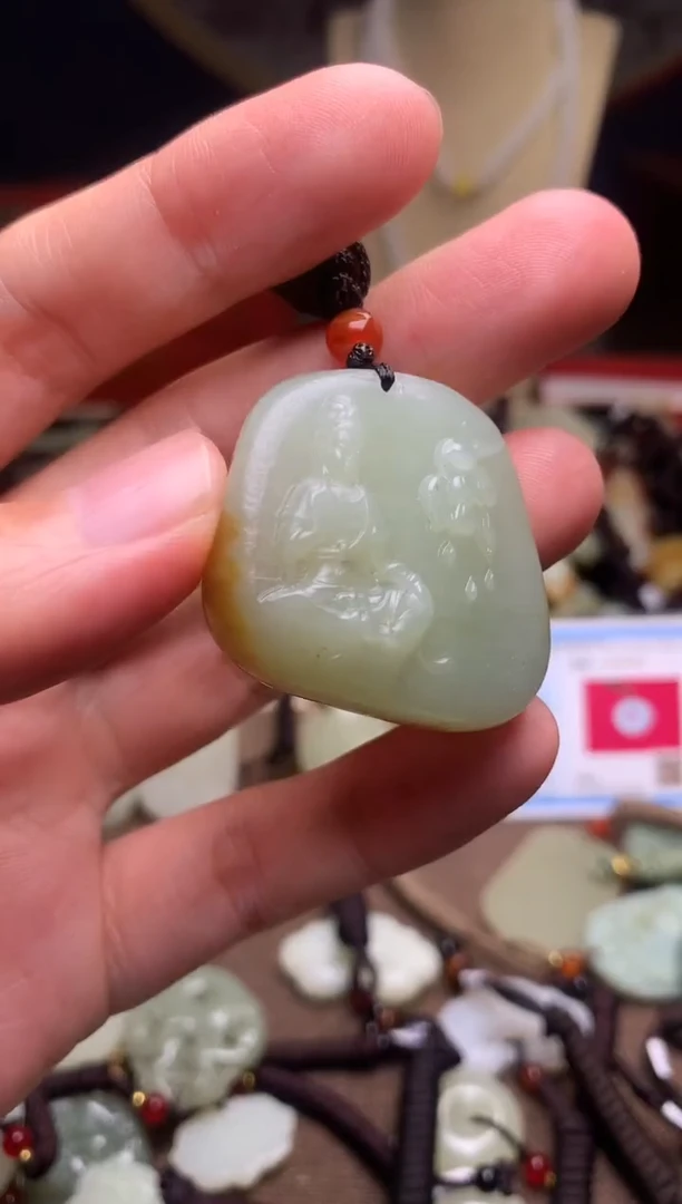 颈饰未镶嵌和田玉新疆料青海料清水和田玉吊坠