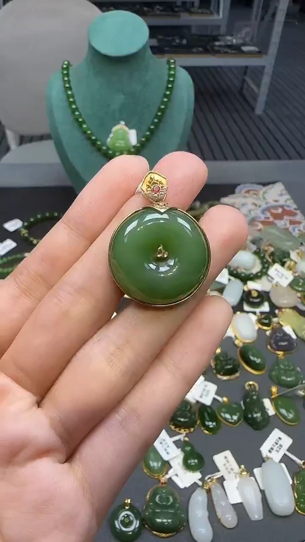 银S925镶嵌和田玉挂件1