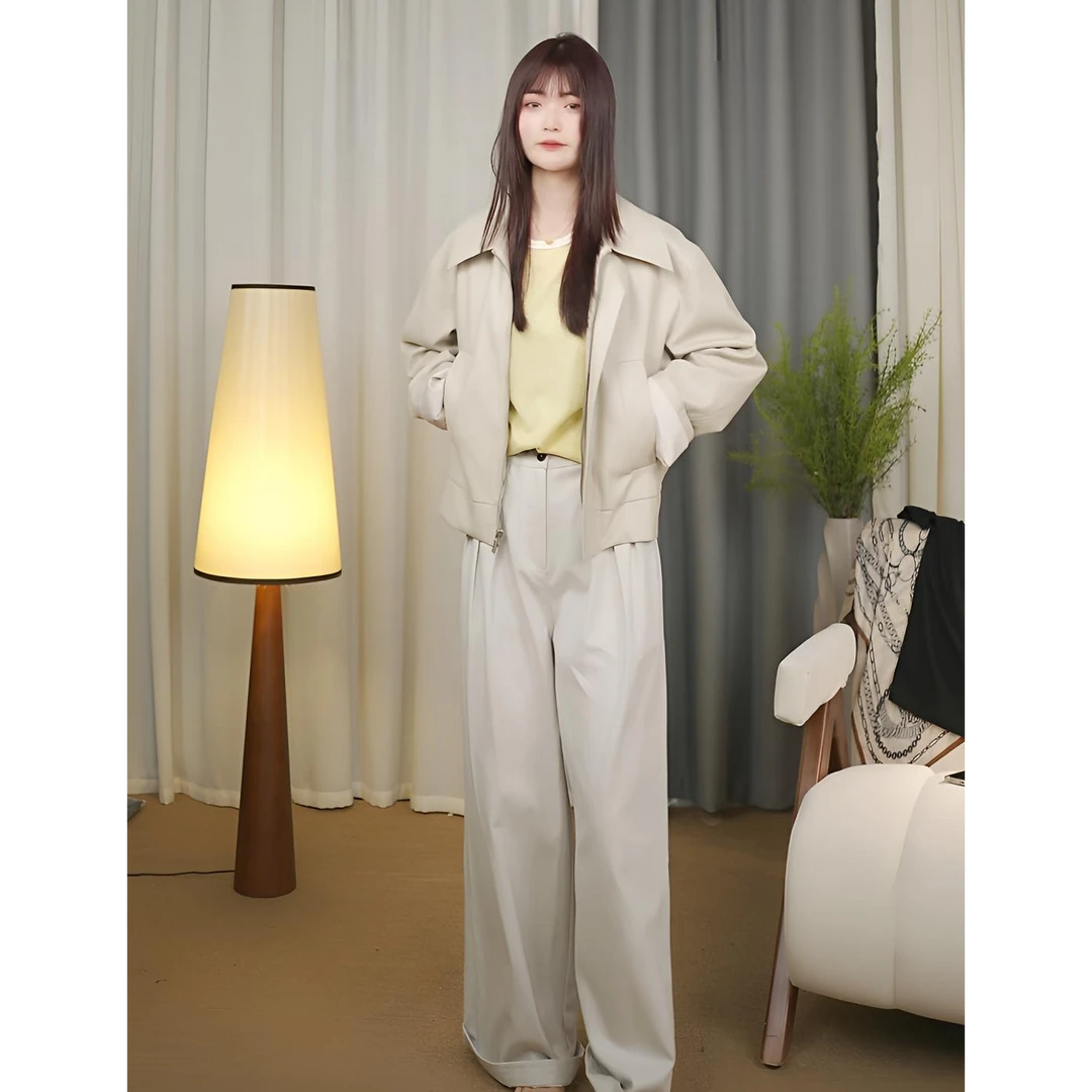2025~春季百搭简约纯色时尚休闲设计师气质简约皮衣女