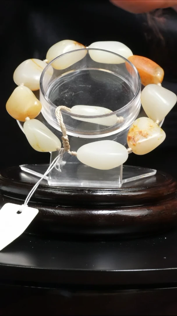 【闪购商品】和田玉手串未镶嵌51g和田玉原石