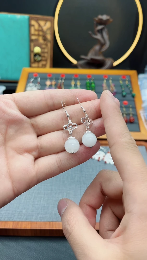 【闪购商品】玛瑙/玉髓耳钉银S925镶嵌101000