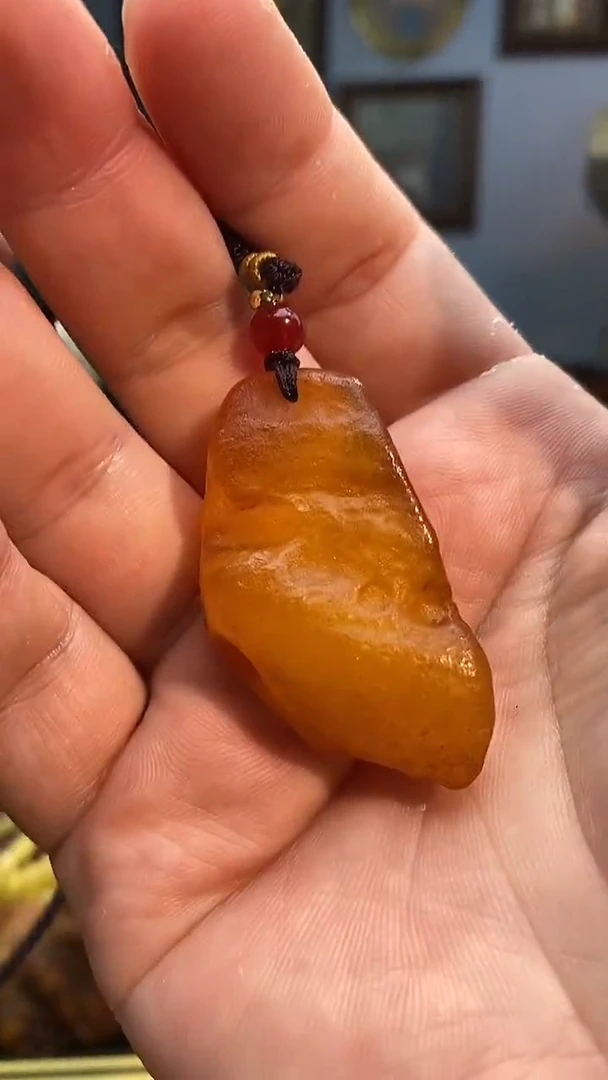 琥珀颈饰未镶嵌吊坠