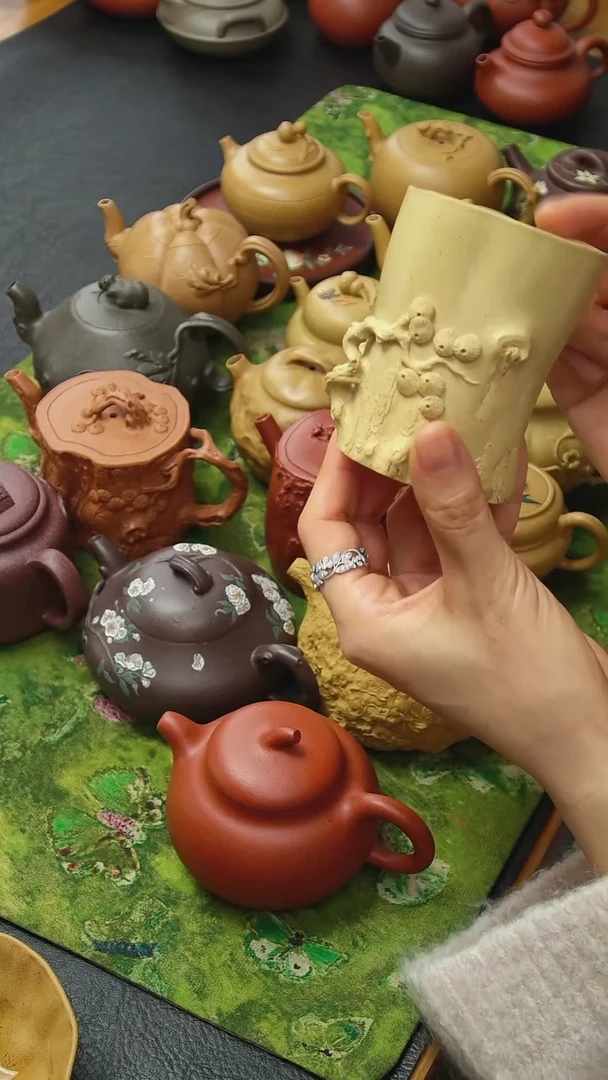 紫砂砂宴茶器《本绿松皮杯》