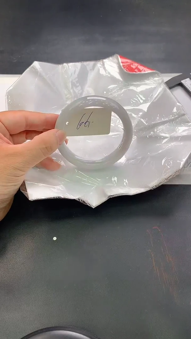 翡翠手镯未镶嵌297