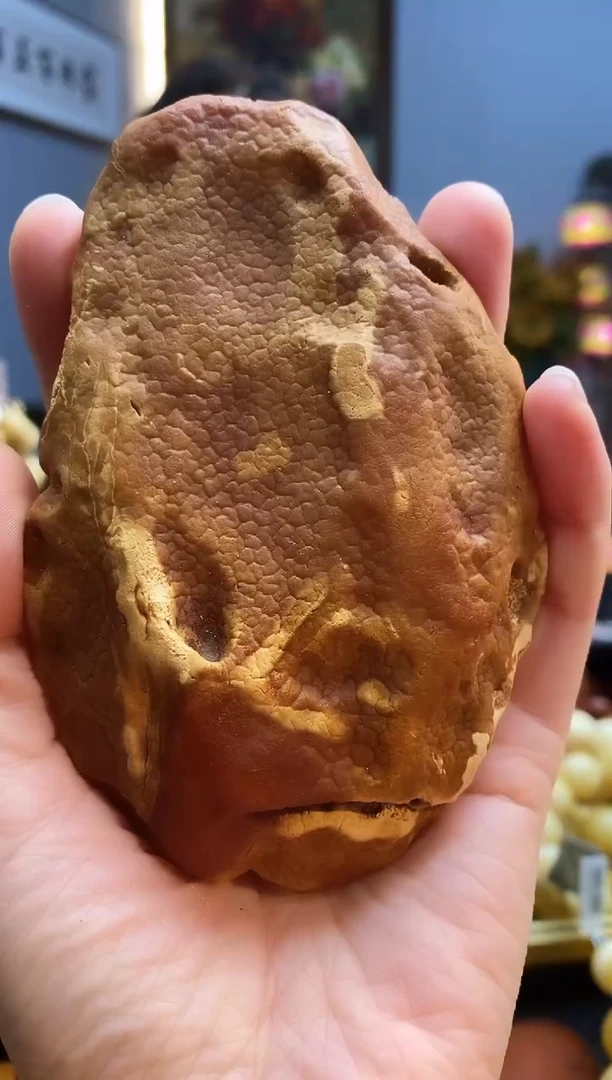 琥珀颈饰未镶嵌把件