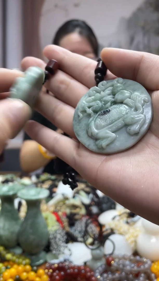 未镶嵌岫玉吊坠·多样性发货拍一发一