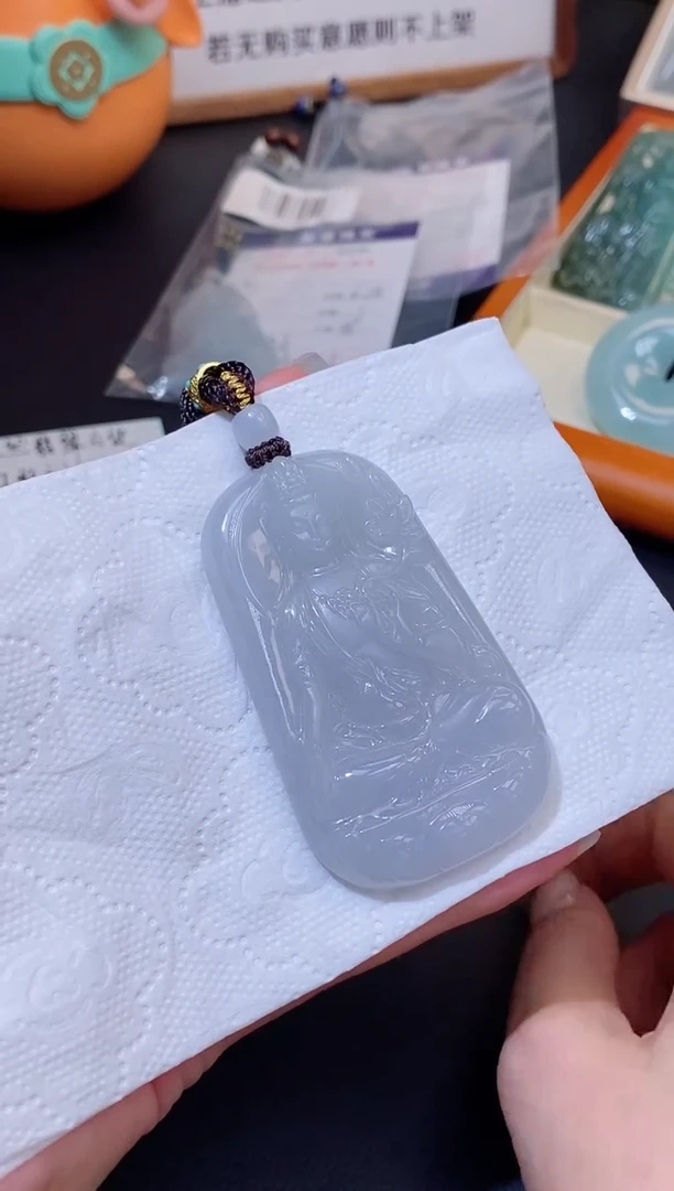 翡翠未镶嵌颈饰缅甸天然翡翠