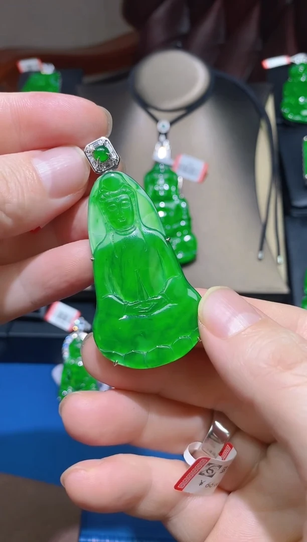 【闪购商品】翡翠颈饰未镶嵌天然A货翡翠T21