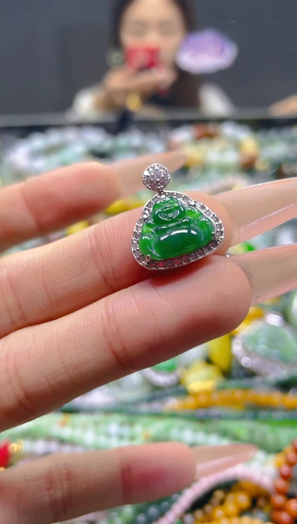 颈饰未镶嵌翡翠/H/翡翠A货，一件也是批发价