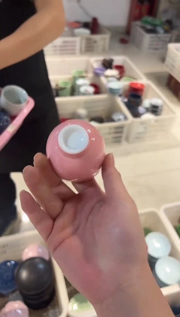 微瑕商品，介意勿拍