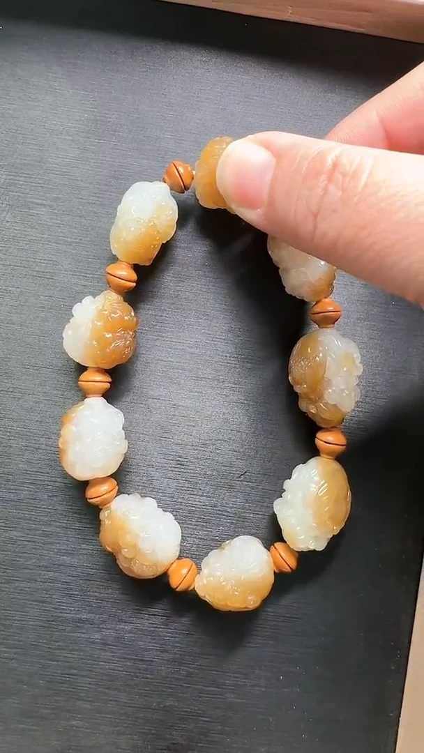 【闪购商品】和田玉颈饰未镶嵌罗汉