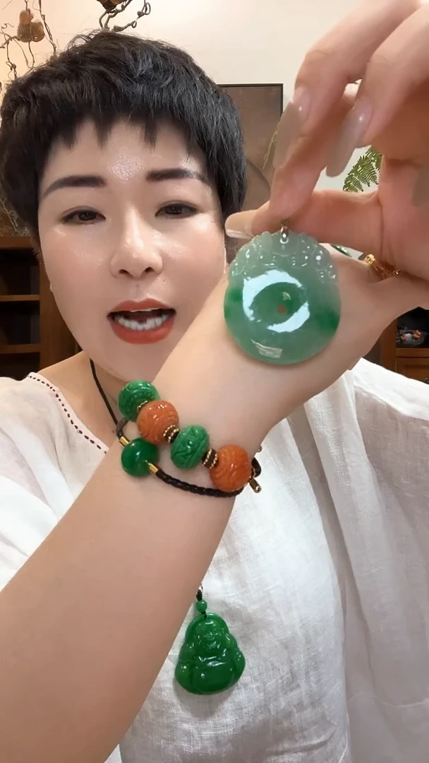 吊坠(赠链)合金翡翠090