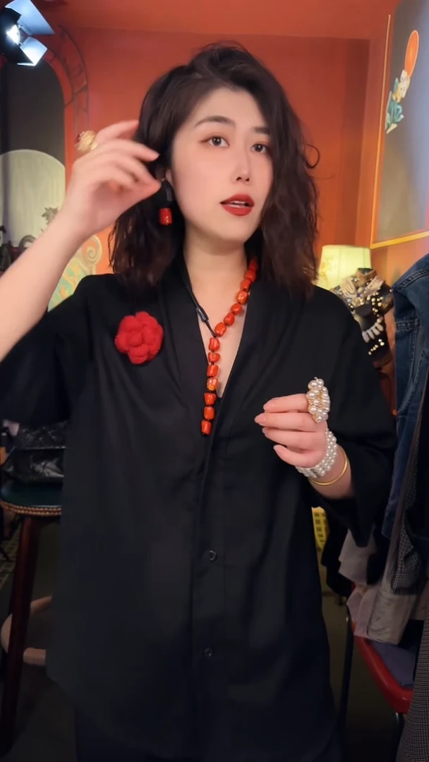 木质铜合金木质铜合金红色呼呼乌木长款项链耳针套装