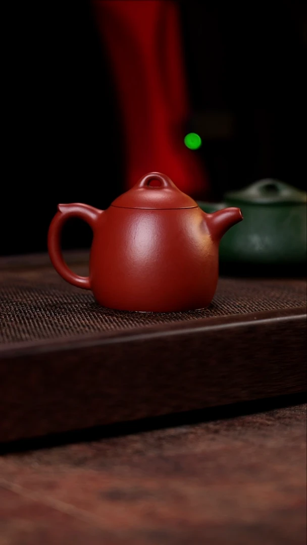 秦权 龙山朱砂 180cc