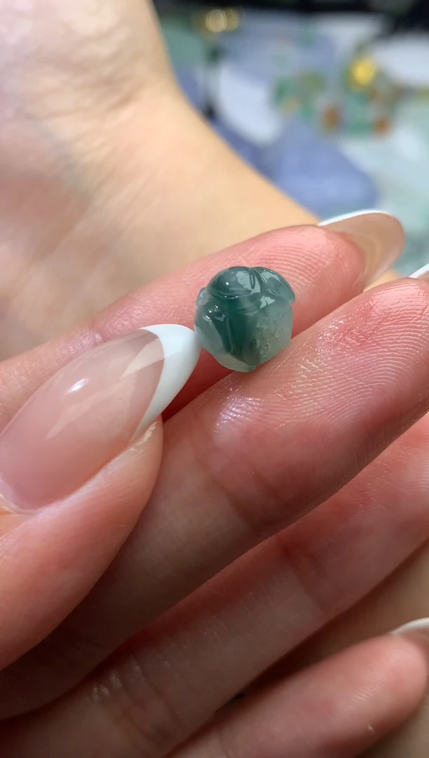 未镶嵌定制翡翠毛货