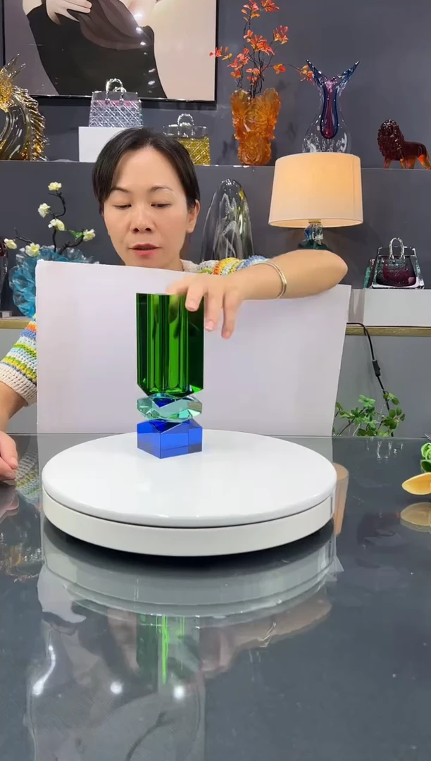 人造水晶祖母绿水晶花瓶