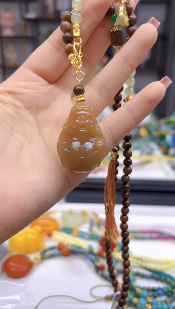 【闪购商品】和田玉毛衣链未镶嵌M562