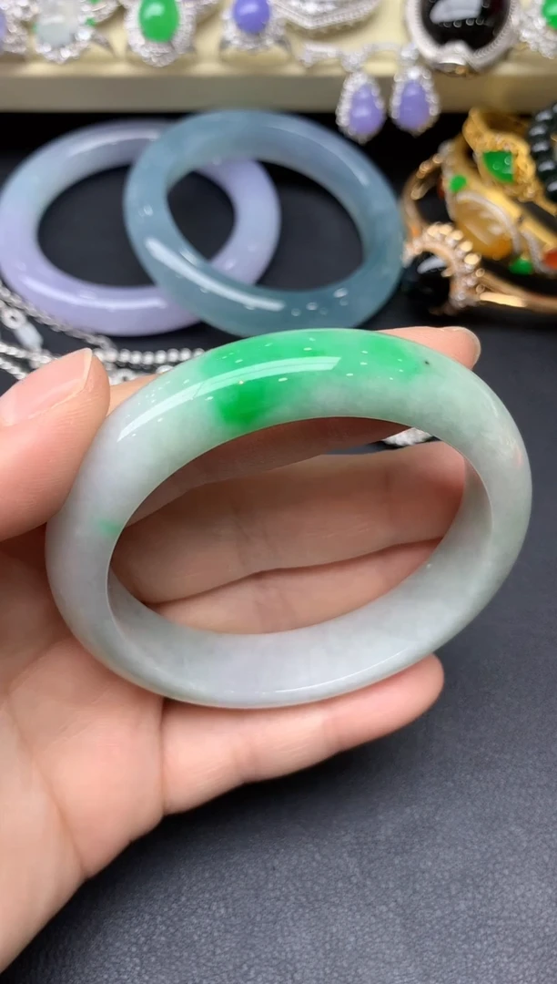 未镶嵌手镯翡翠38-雪姐翡翠天天见