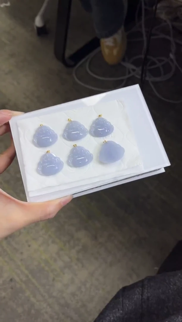 颈饰18K金镶嵌翡翠H62/多样性发一件/配绳子