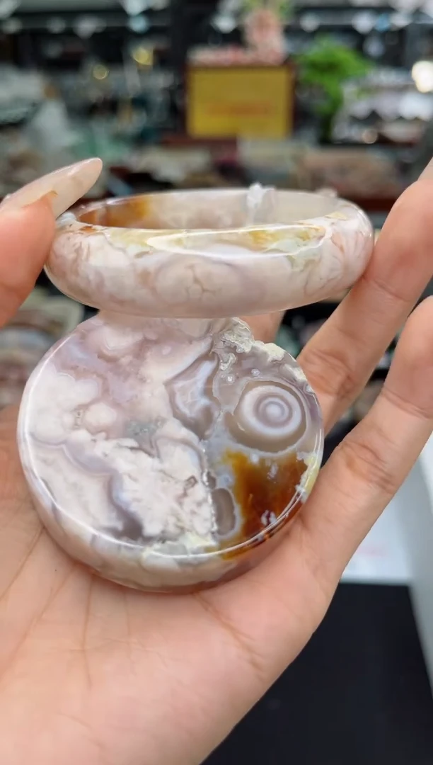 【闪购商品】石英质玉手镯未镶嵌56圈口（赠品镯心）6680858