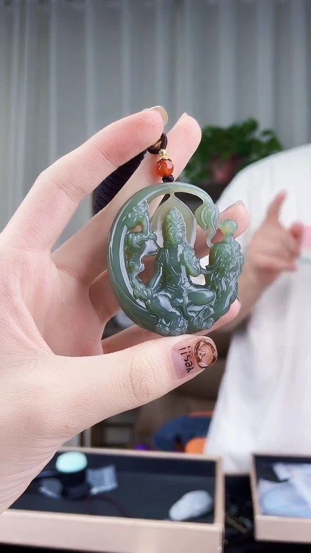 颈饰未镶嵌和田玉拍一发一，多样性发货！