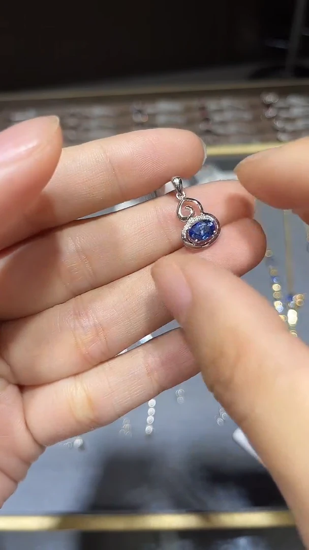 吊坠(不含链)蓝宝石18K金镶嵌1