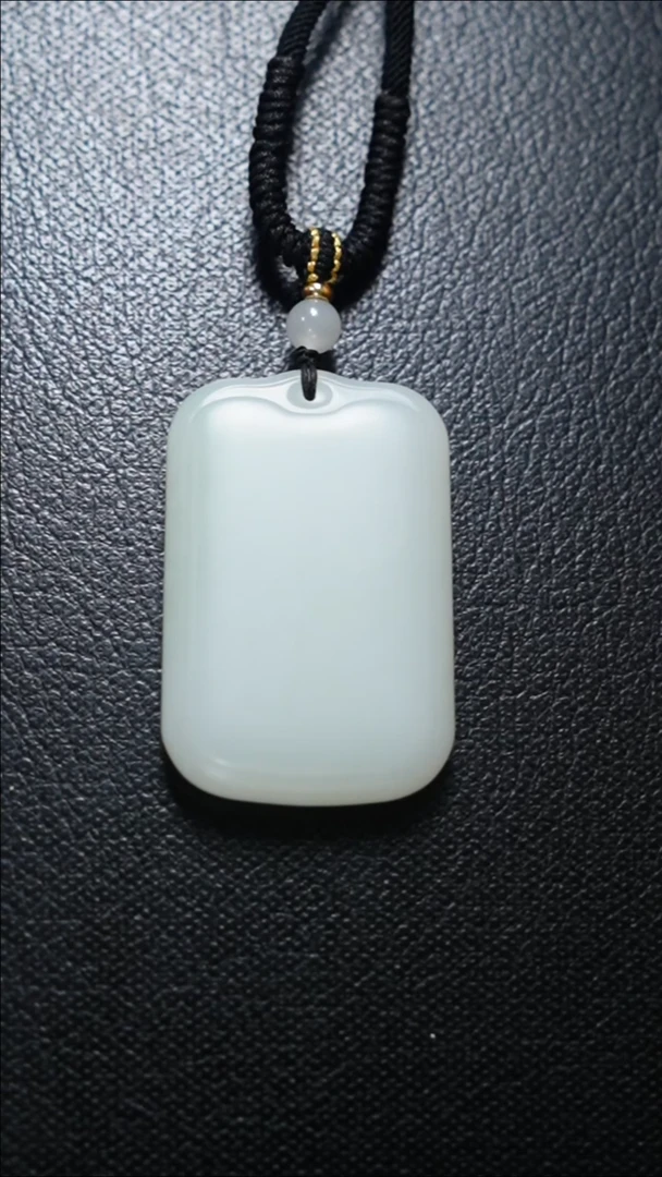 【闪购商品】和田玉颈饰未镶嵌无事牌