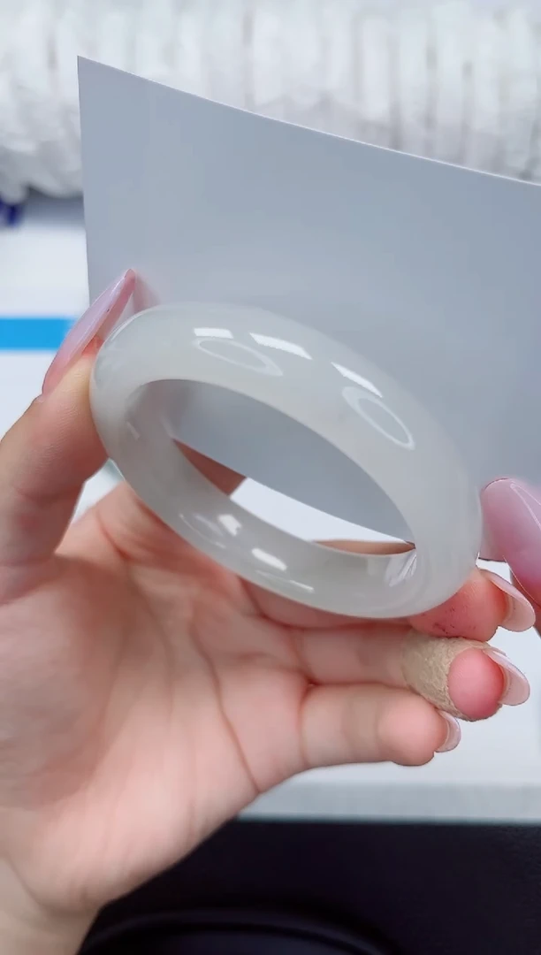 石英质玉手镯未镶嵌29-53/54