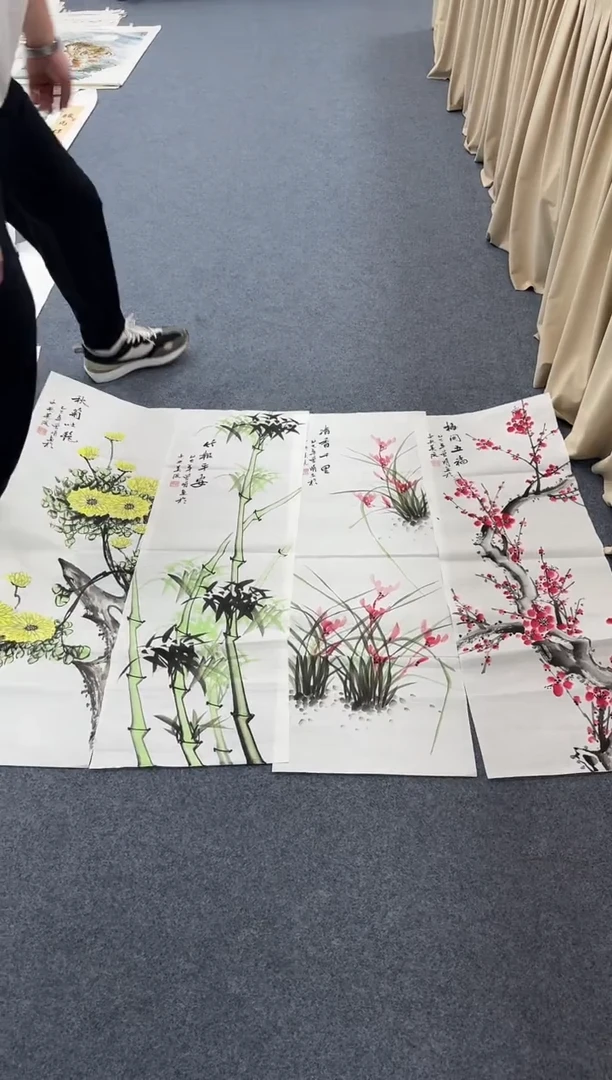 国画同类型随机52