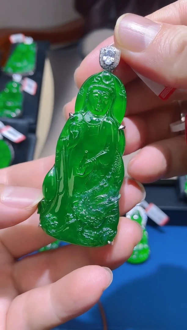 【闪购商品】翡翠颈饰未镶嵌天然A货翡翠T21