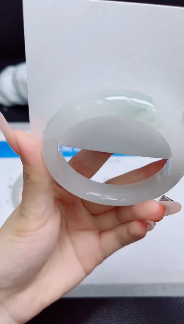 石英质玉手镯未镶嵌295-57