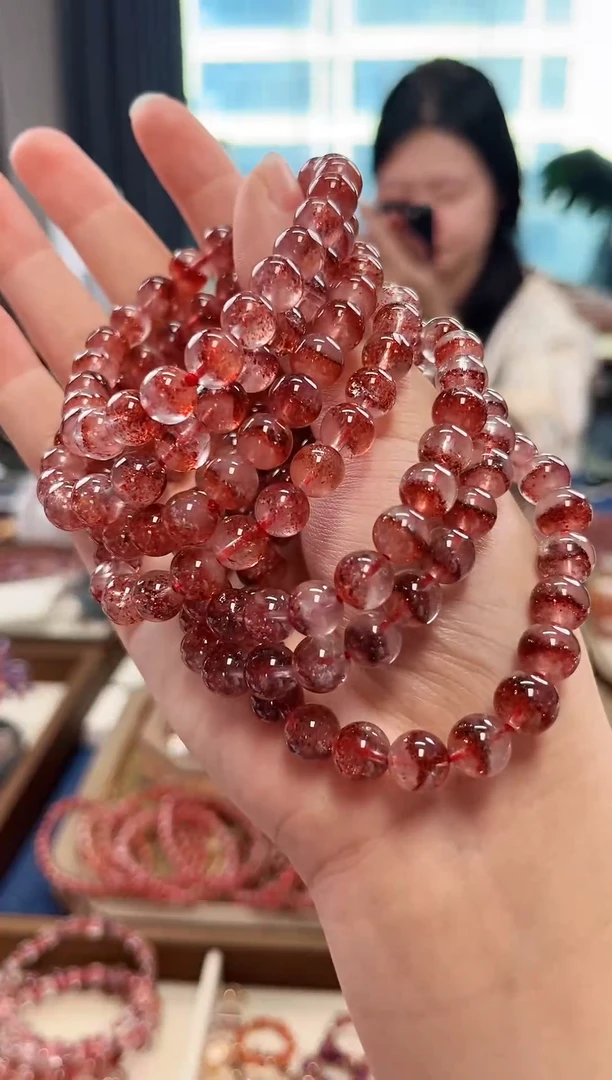 未镶嵌手串水晶金草莓超七单圈手串8mm【多样性发一】