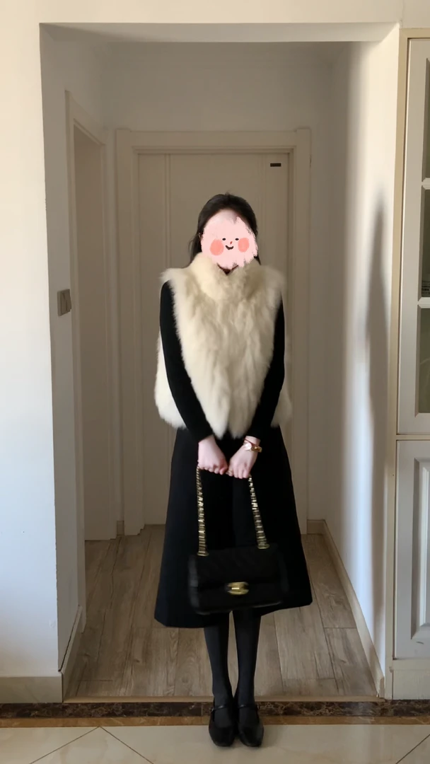 2025冬季新款套装韩系穿搭保暖毛毛马甲叠穿针织上衣阔腿七分裤