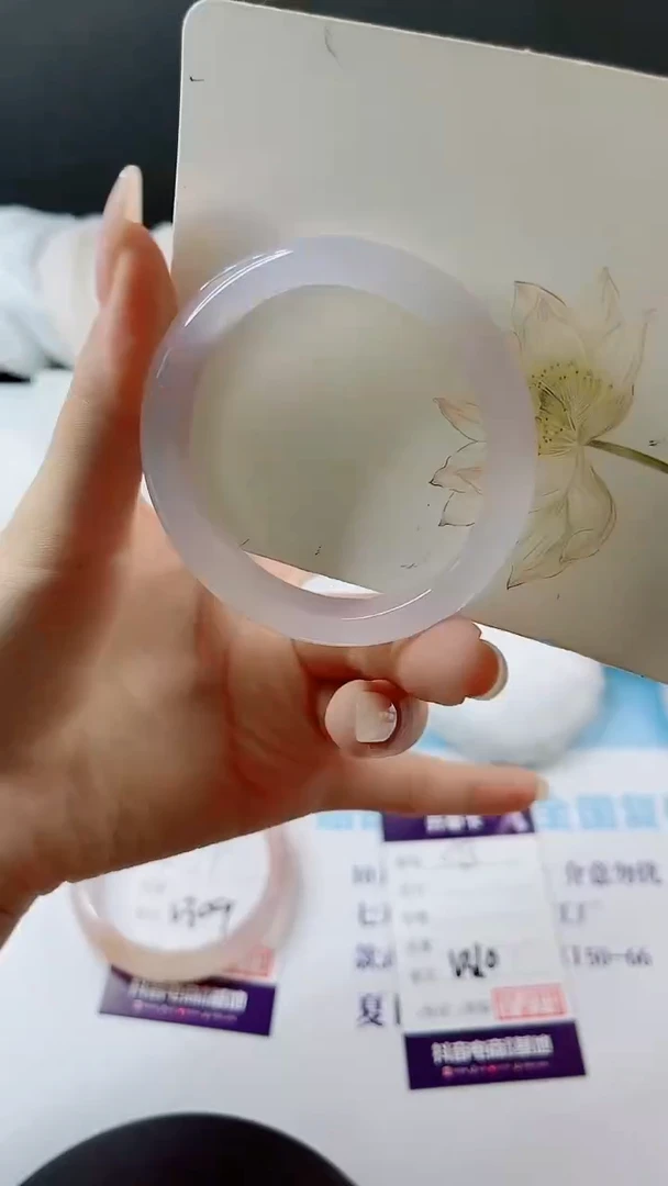 未镶嵌手镯石英质玉多样性发货V310