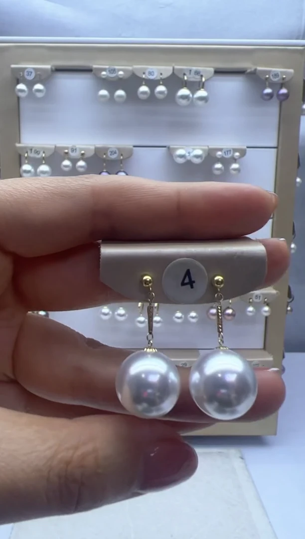 【闪购商品】淡水珍珠耳饰18K金镶嵌4