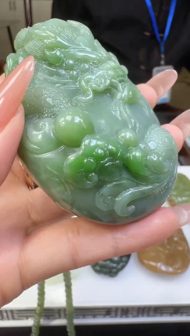 颈饰未镶嵌和田玉39875