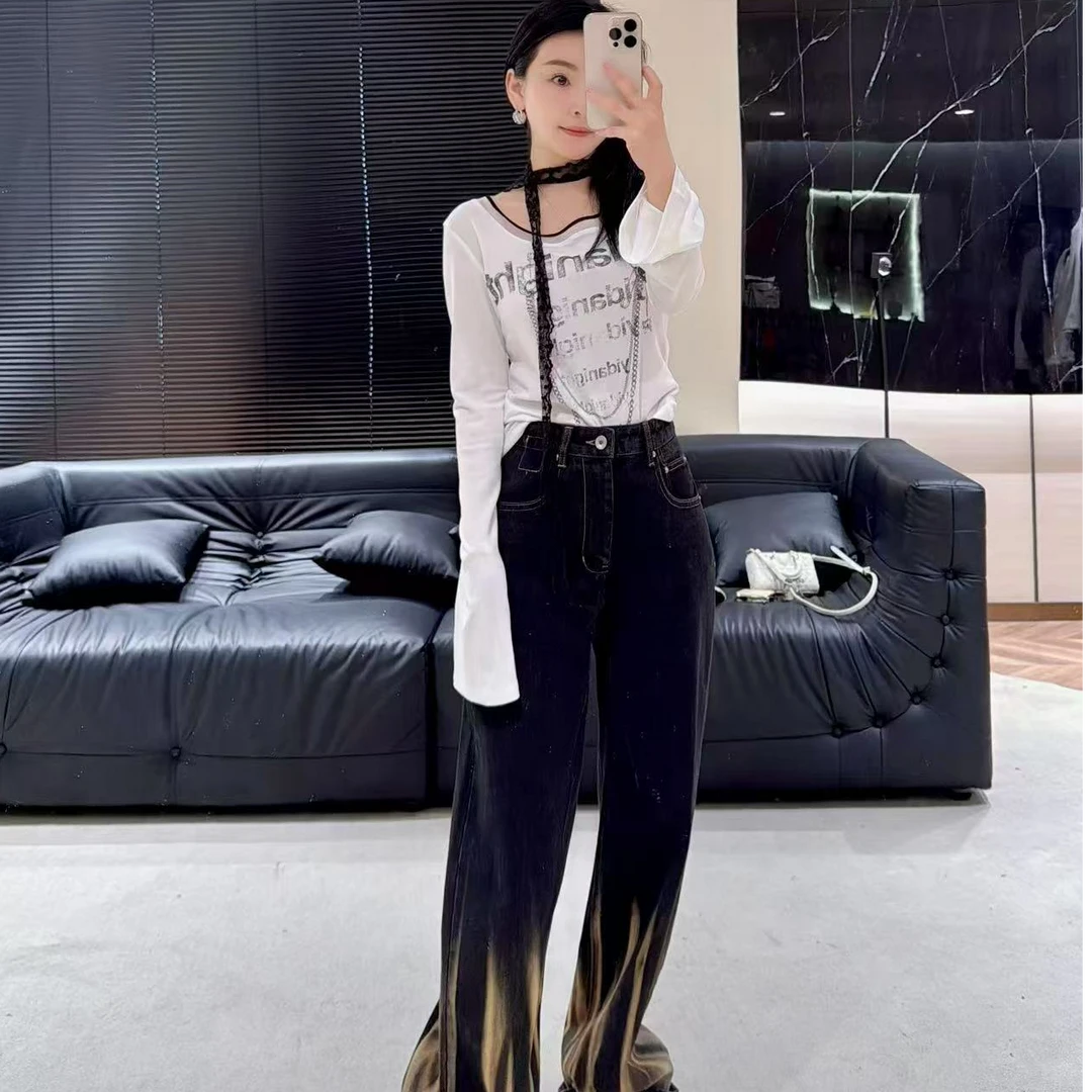 2025春季新款轻奢纯欲辣妹风时尚套装小众设计感打底上衣加牛仔裤