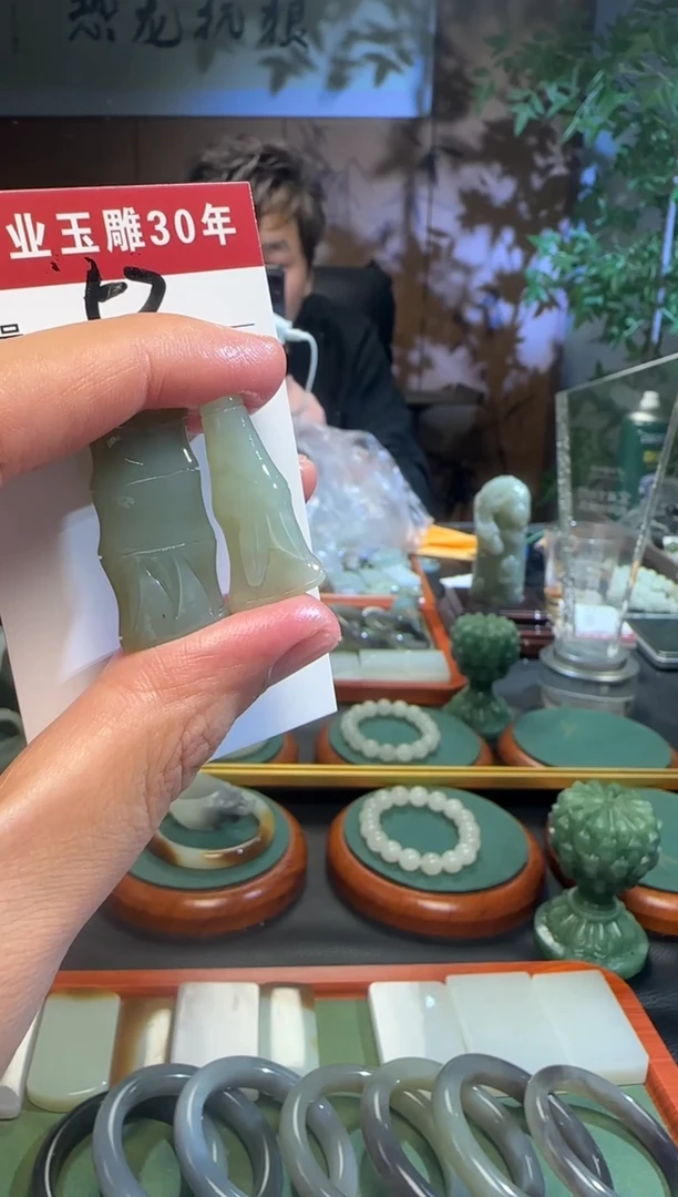 未镶嵌和田玉挂件53