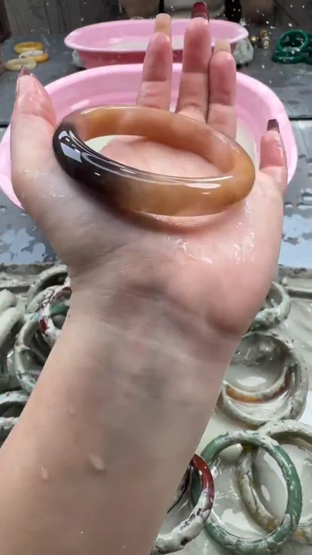 未镶嵌手镯石英质玉7