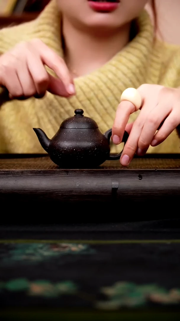 茶壶紫砂绿降坡 梨形