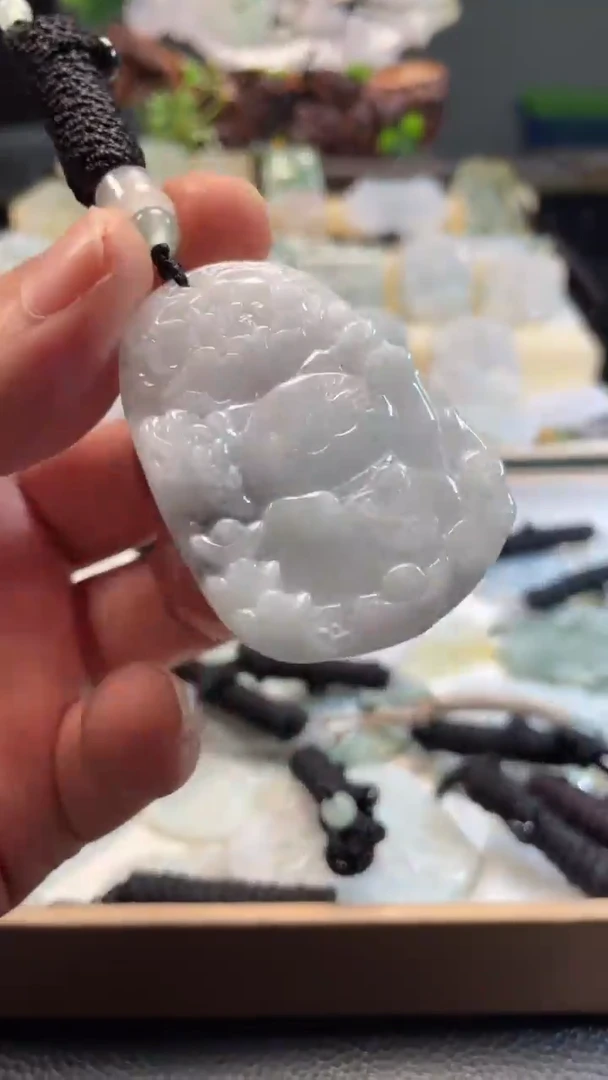 颈饰未镶嵌翡翠10/19/054