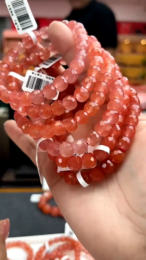 南红玛瑙卡8保山冰粉单圈-多样性发一件未镶嵌一件33