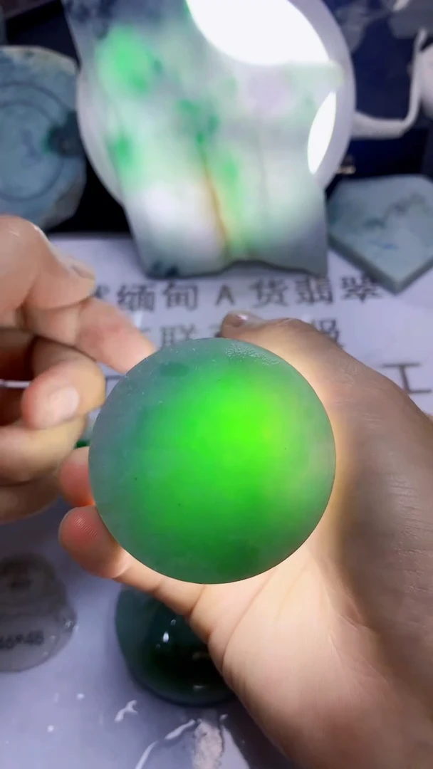 翡翠裸石缅甸天然A货翡翠Q7705