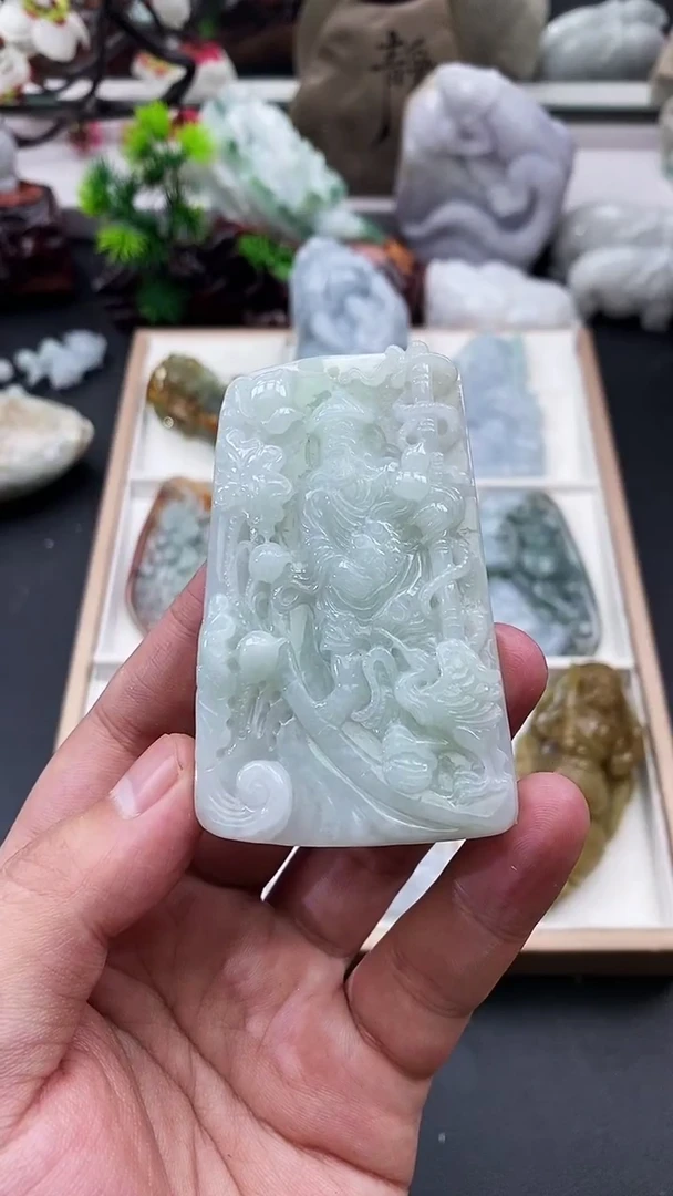 颈饰未镶嵌翡翠缅甸翡翠