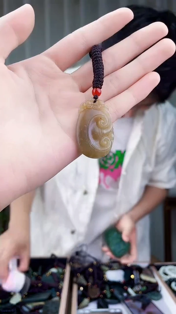 未镶嵌和田玉珠宝奇石和田玉拍一发一，多样性发货！