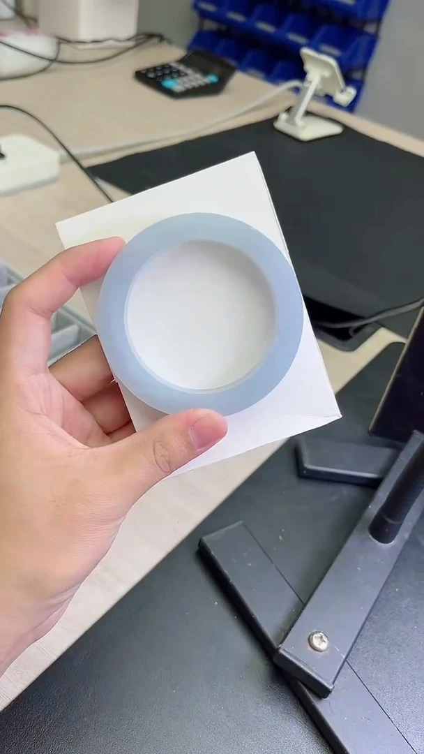 未镶嵌手镯定制翡翠蜗**毒定制